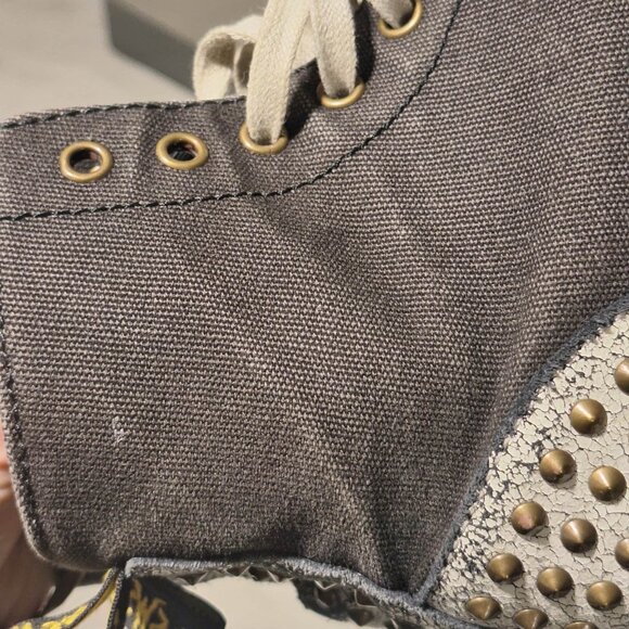 Dr. Martens Hackstud ankle boots size 7US - Picture 8 of 8